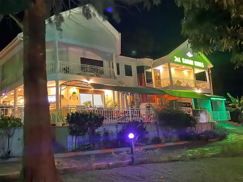 Luxury Accommodation Hotel Kampala Uganda